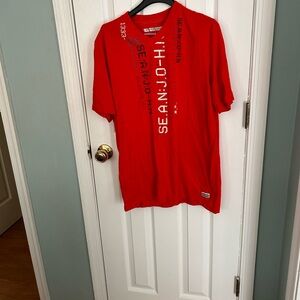 Sean John red tee shirt